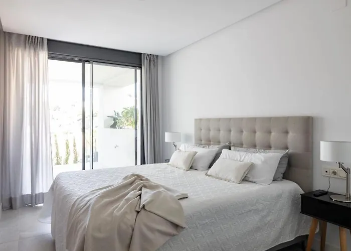 Grand Hideout, Artola Homes דירה מארבלה